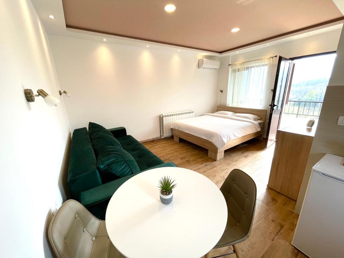 Apartments Four Countesses ヴィルパザル エクステリア 写真